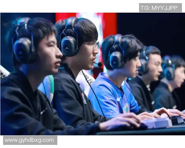 LNG战队凭借59分稳居职业联赛积分榜首位竞争愈发激烈